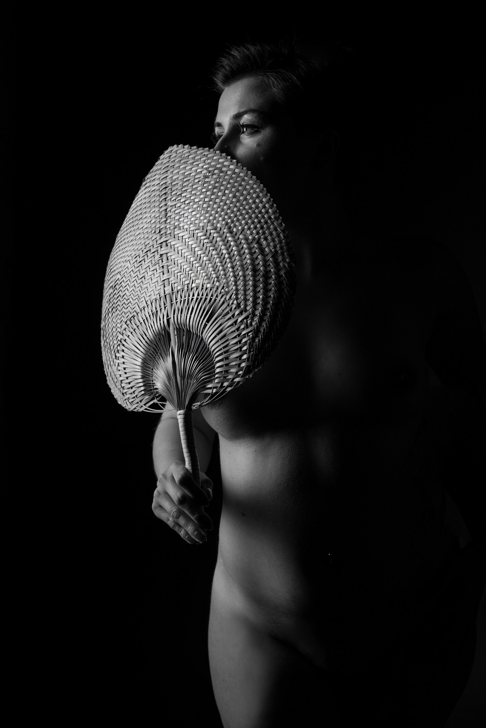 Nude study (4) by Monika Baro