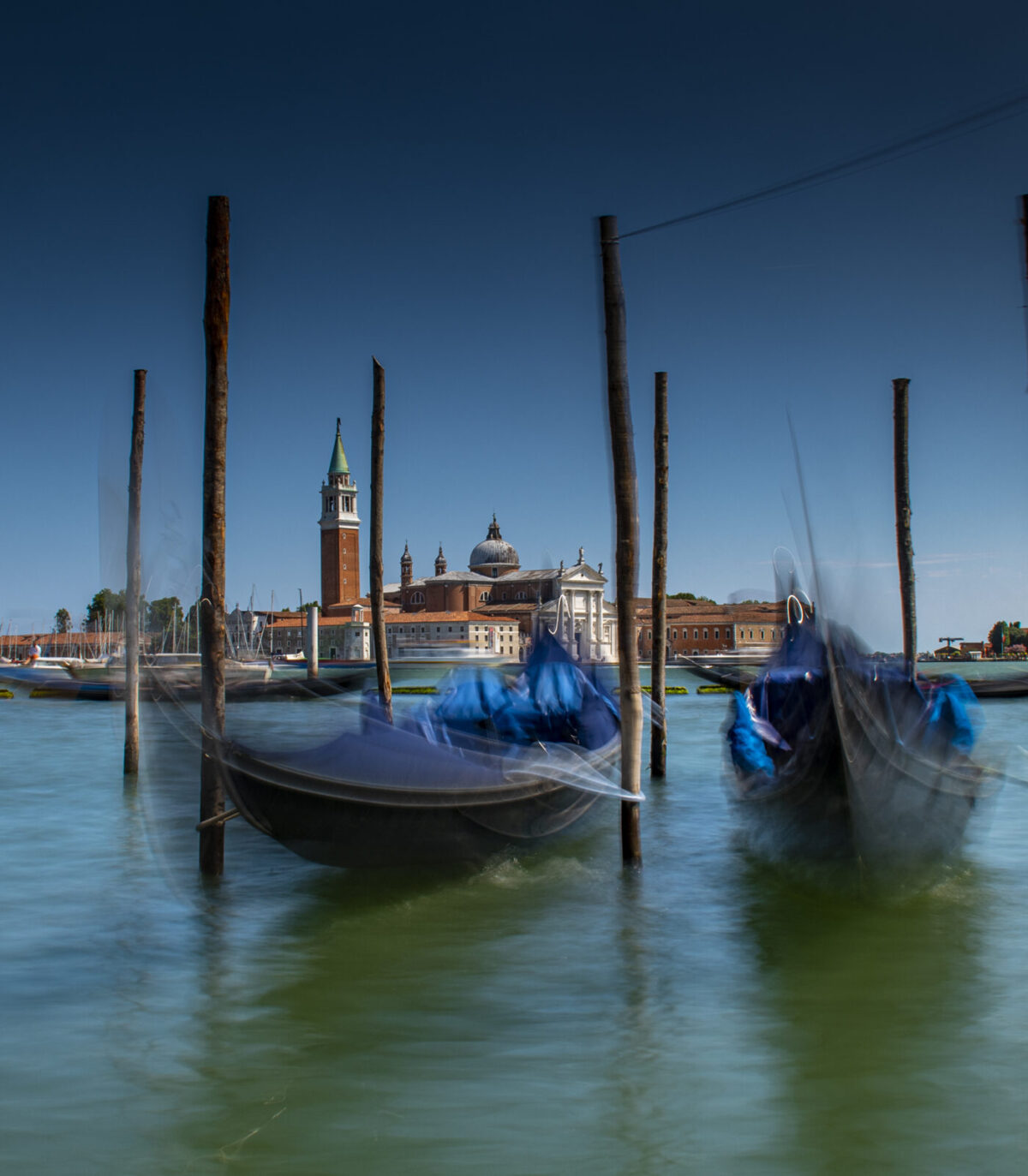 La vida es una gondola.