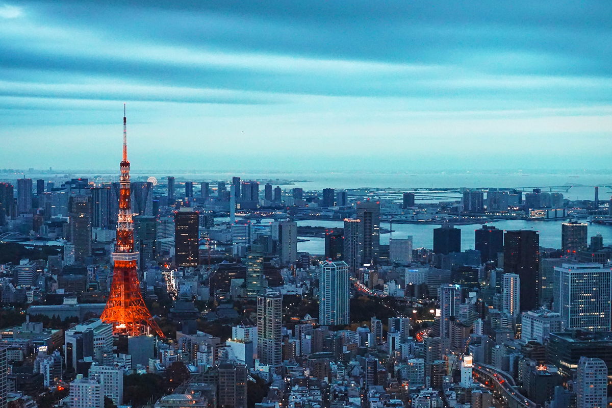 Tokyo skyline with Tokyo Bay on the horizon