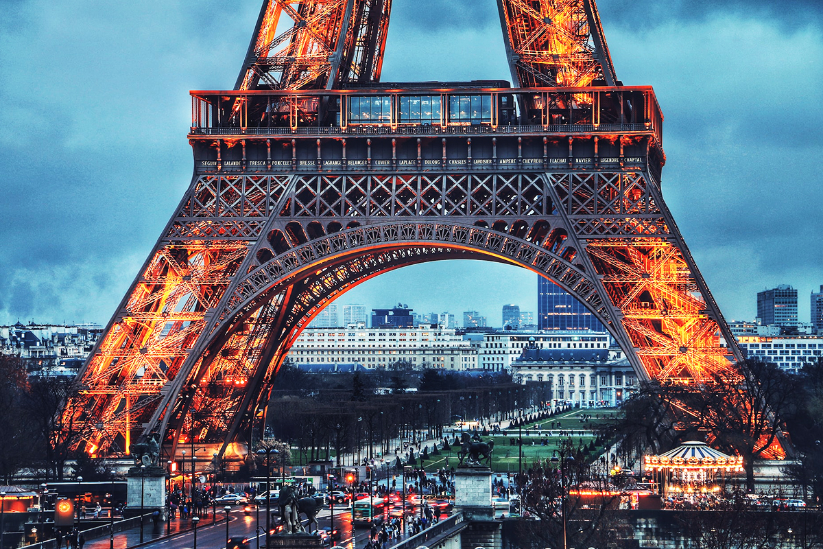 Walking between viewpoints, the tower reappearing at each turn